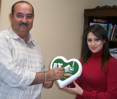 Pánfilo Tamez, coopera con el Teleton